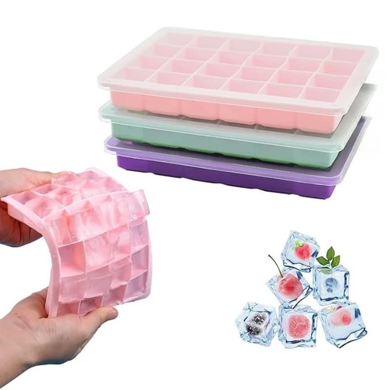 ถาดทำน้ำแข็งสี่เหลี่ยม 24 ช่อง พร้อมฝาปิด